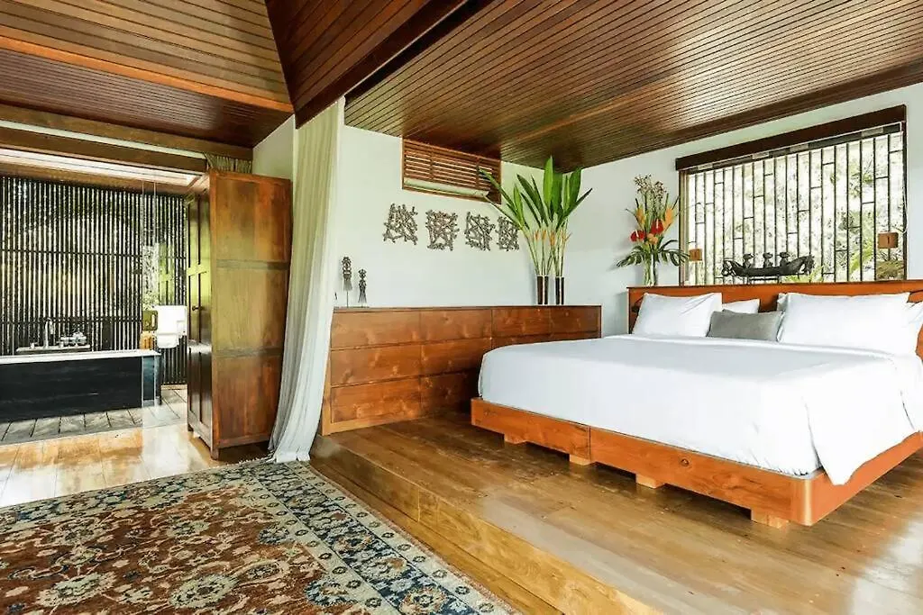 Dwa Chandra Full-Service 5Br Villa In Nature Sanctuary Ubud  Ubud (Bali)